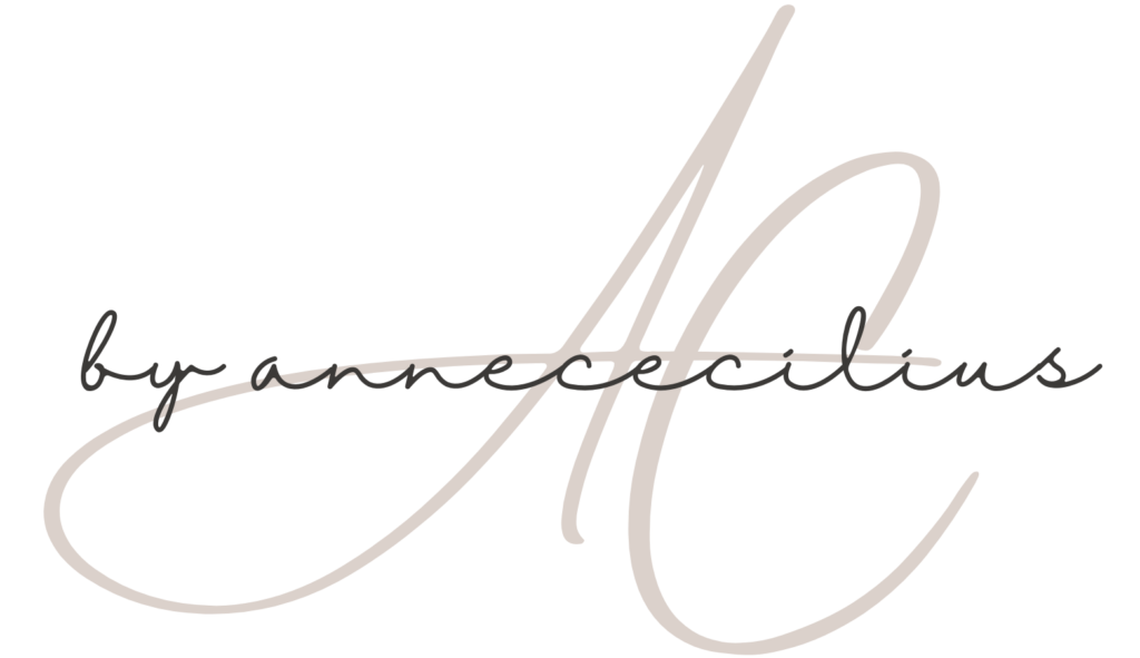 black white minimalist modern aesthetic initials font logo 11